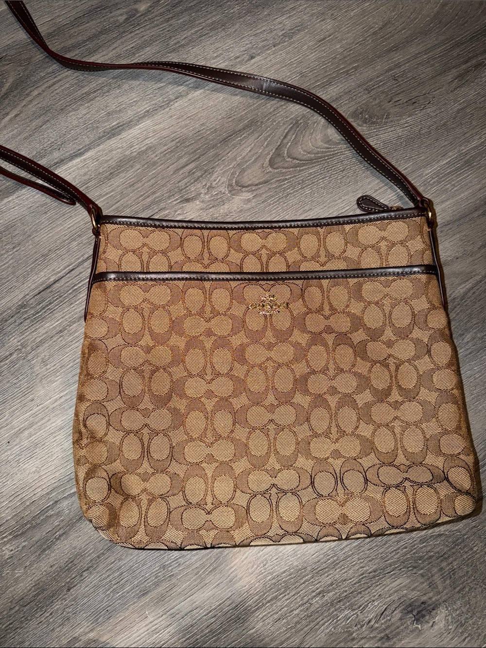 Coach Brown Signature Canvas Crossbody with Dark Brown Trim (missing baby tag)